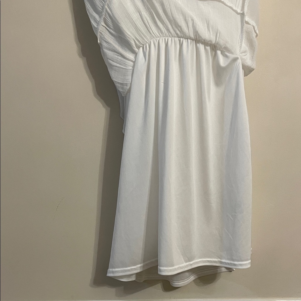 Chic White Maxi Dress with Button Details about 48 inch - Picture 6 of 11